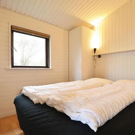 Nydelig Bolig I Ebeltoft Med Badstue